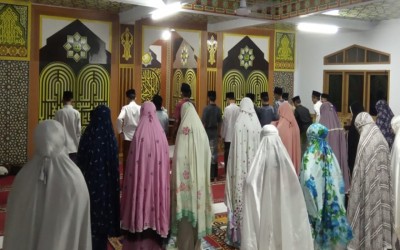 Pembinaan Amaliyah TQN Suryalaya Angkatan ke-10 (Kelas VIII C)