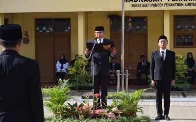 UPACARA HARI GURU NASIONAL 2025 MTS SERBA BAKTI PONTREN SURYALAYA